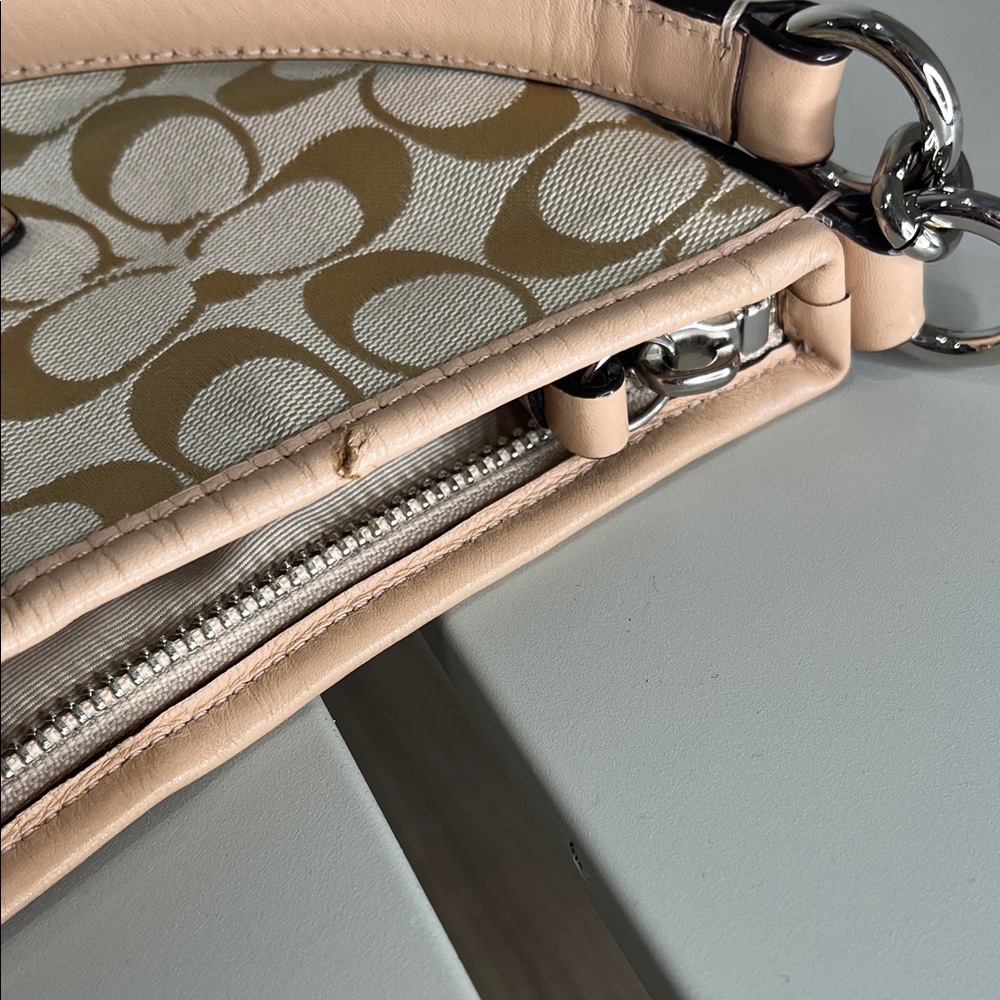 Coach Signature Beige and Pink Shoulder Bag - Picture 13 of 15